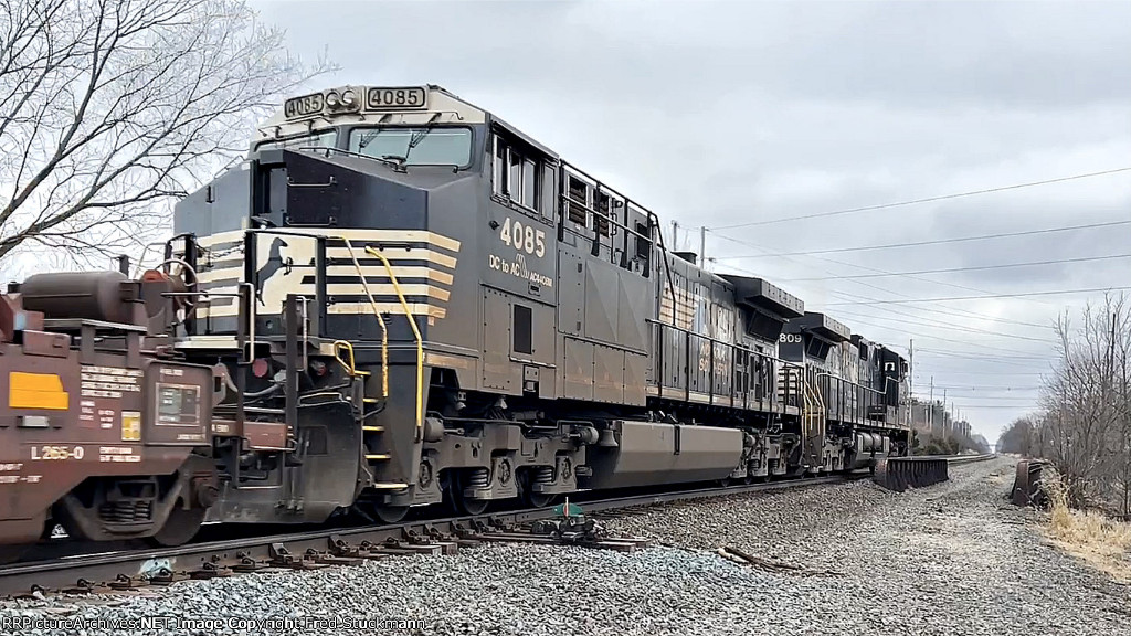 NS 4085